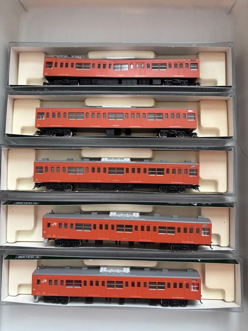 KATO 201系 中央線色 価格相談します