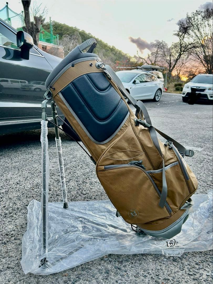 新品未使用ブリーフィングゴルフキャディバッグ CR-4 コヨーテ