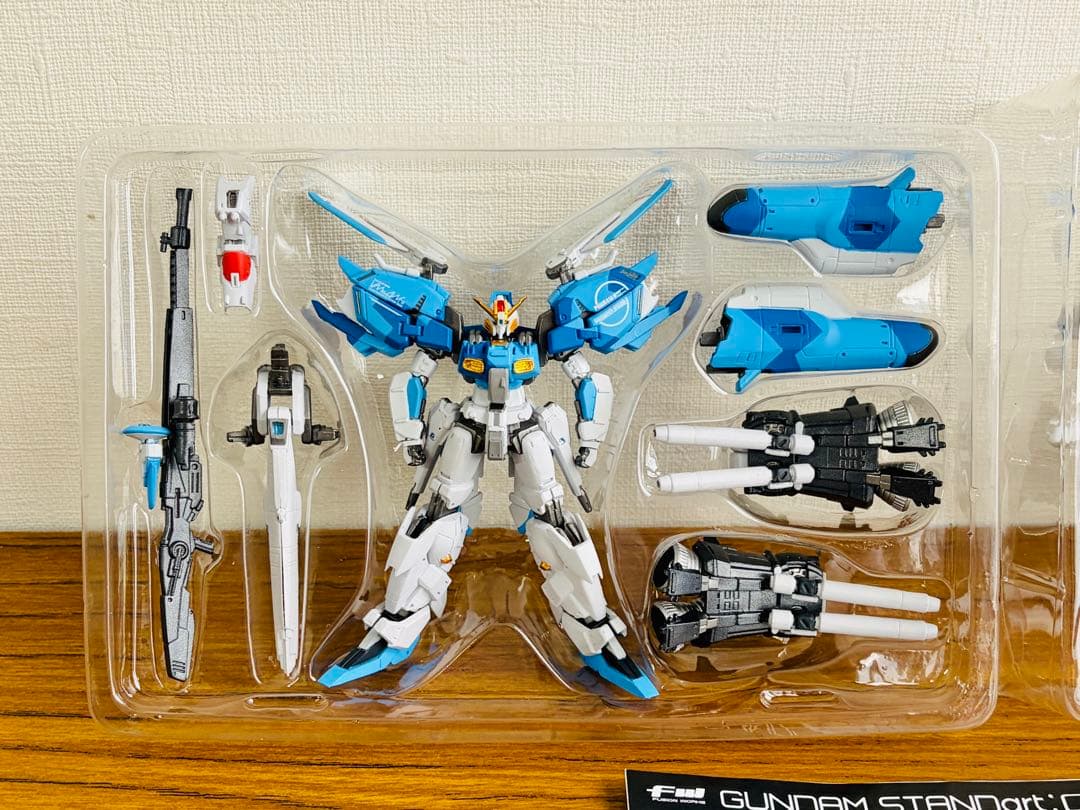 FW ガンダム　STANDart：CORE Ex-S ガンダム