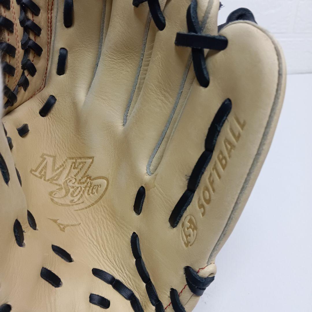 【美品】ミズノ　MZSofter　大人用　軟式グローブ　クリーム　オールラウンド