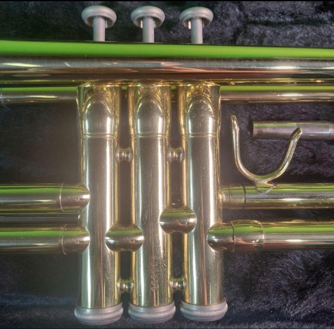 トランペット本体 マウスピース・オイル付き