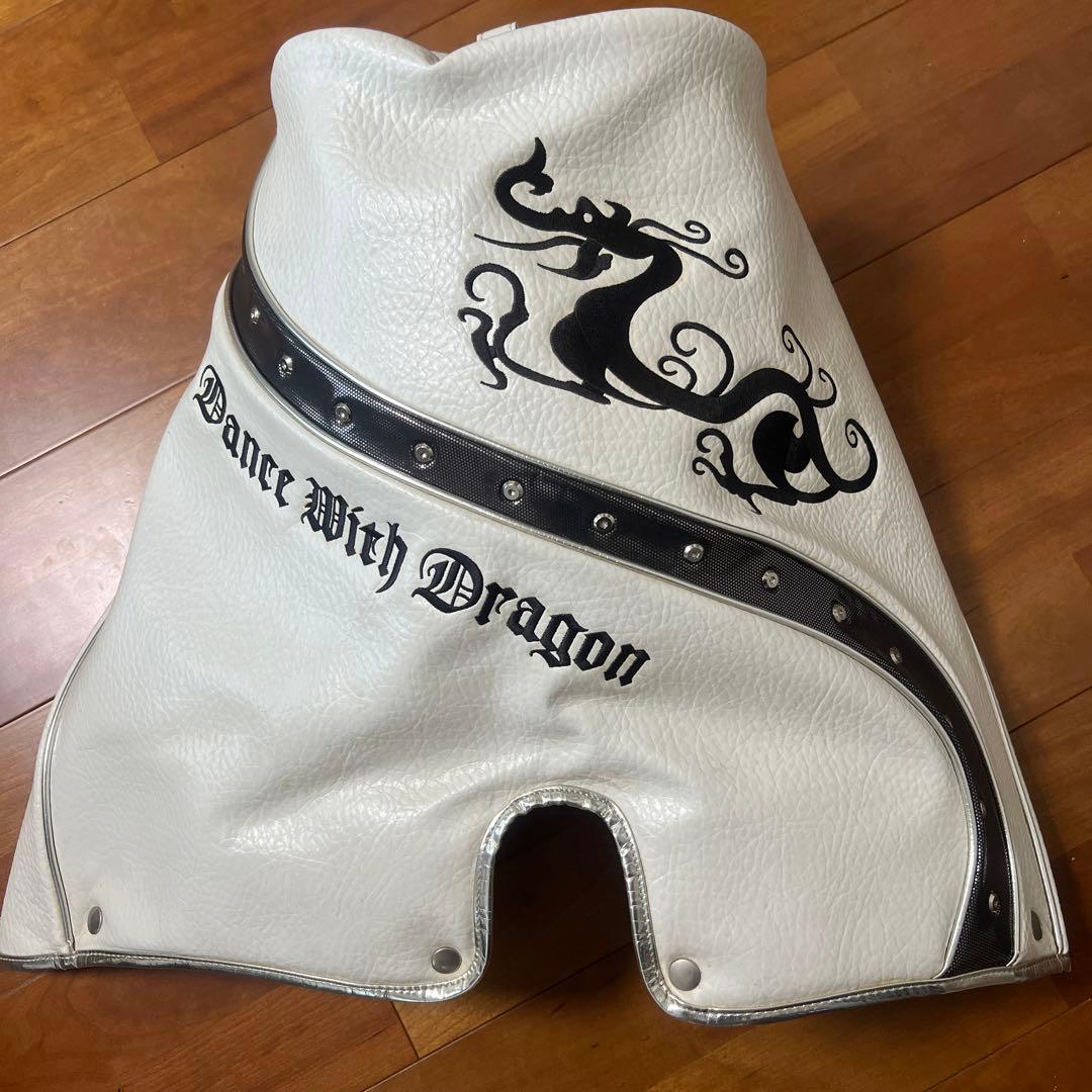 ダンスウィズドラゴン キャディバッグ ホワイト