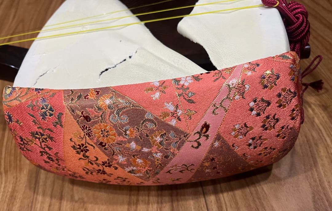 三味線 細棹 金細 綾杉彫り