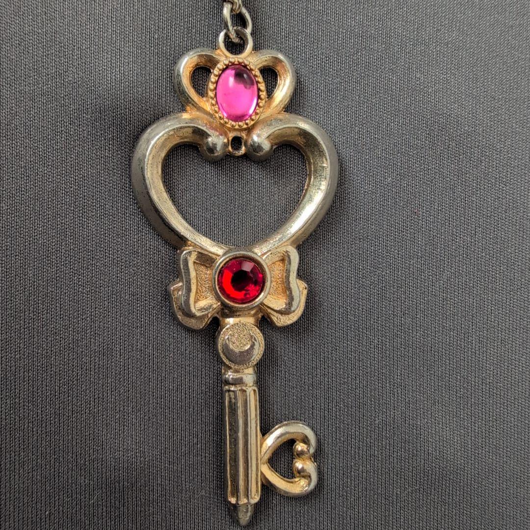 美少女戦士セーラームーン　　時空の鍵　ネックレス