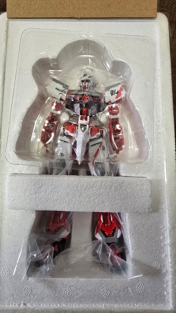 y*u様 L BUILD メタルビルド　ガンダムアストレイ　レッドフレー