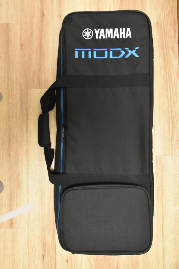 YAMAHA ヤマハ MODX6+ シンセサイザー