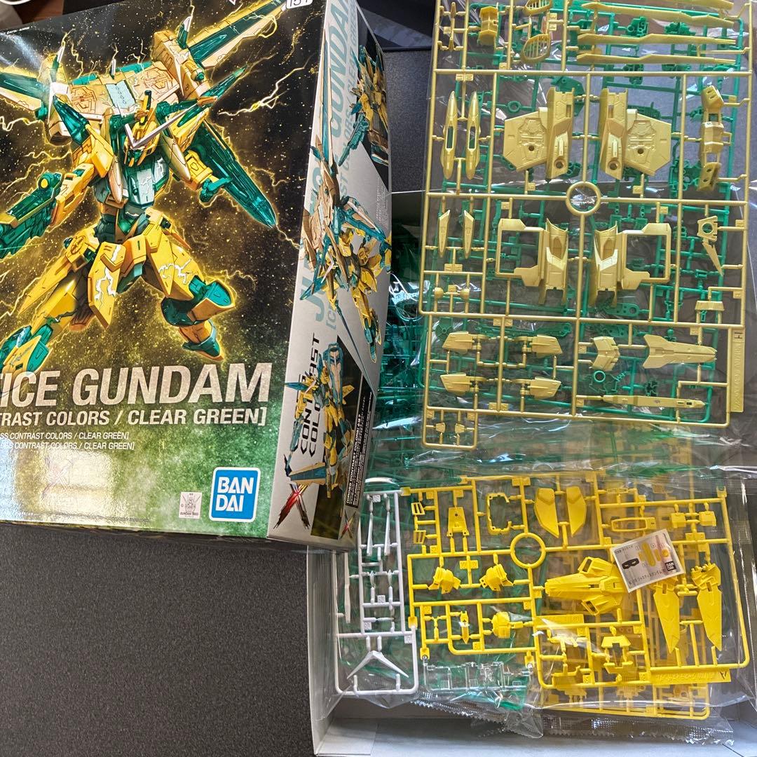 ガンプラまとめ売り（MG クロスコントラスト）