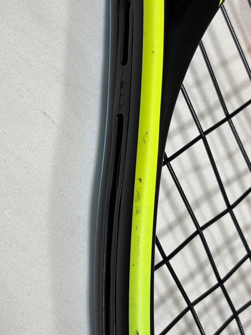 HEAD テニスラケット　グラフィン360+ グラビティMPライト