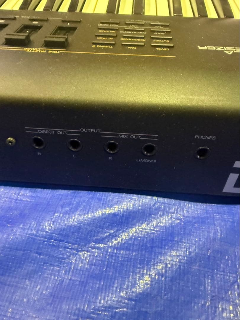 ka5 ローランド D-70 AB97109 シンセサイザー キーボード