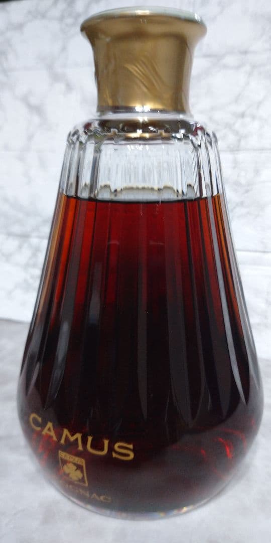 CAMUS(カミュ)カラフェ バカラ クリスタルボトル終売品