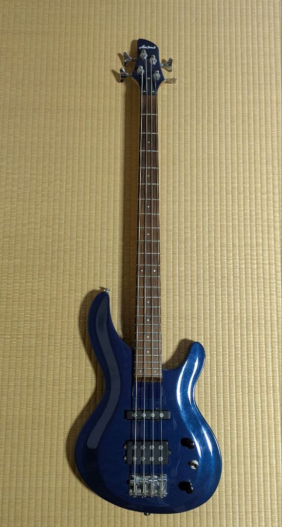 Aria Pro II エレキベース 青