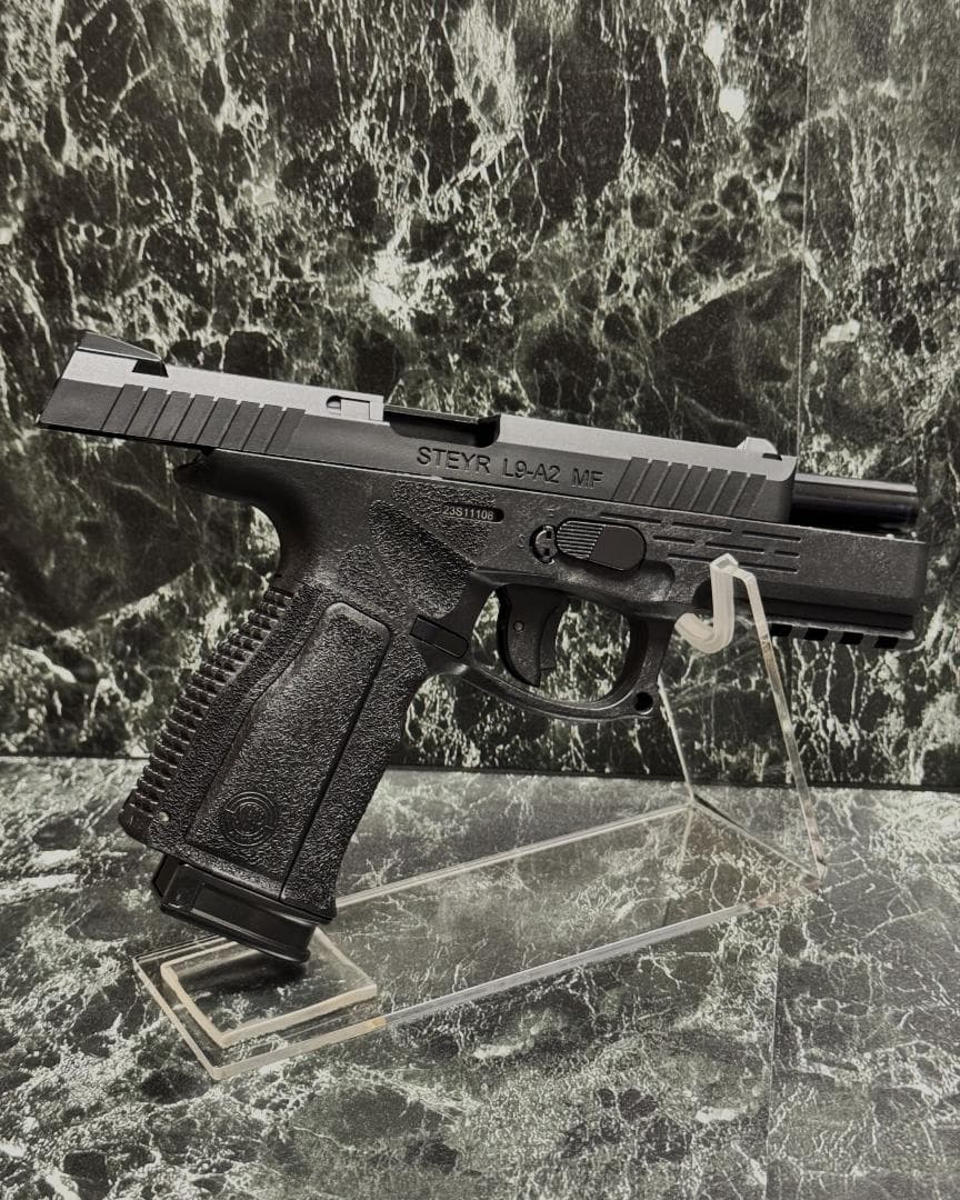 カーボネイト Carbon8 STEYR L9A2 CO2 ガスブローバック