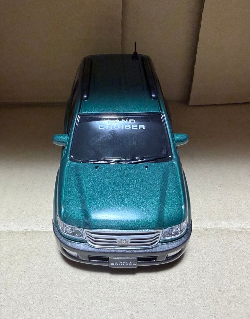 トヨタ ランドクルーザーHDJ100 ミニカー プルバックカー 激レア カラー