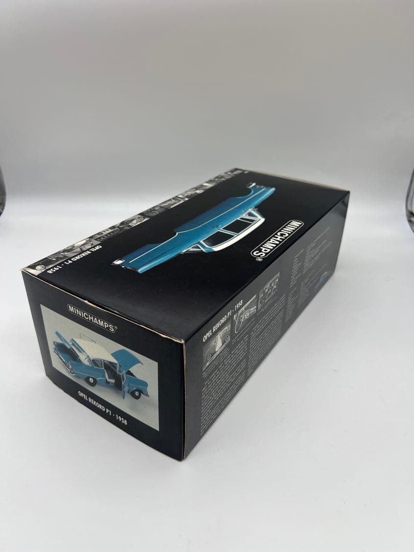 No434ミニカー1/18箱ありOPEL REKORD P1 1958