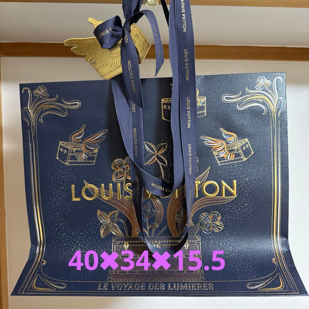 LOUIS VUITTON ギフトボックス　ショッパー他