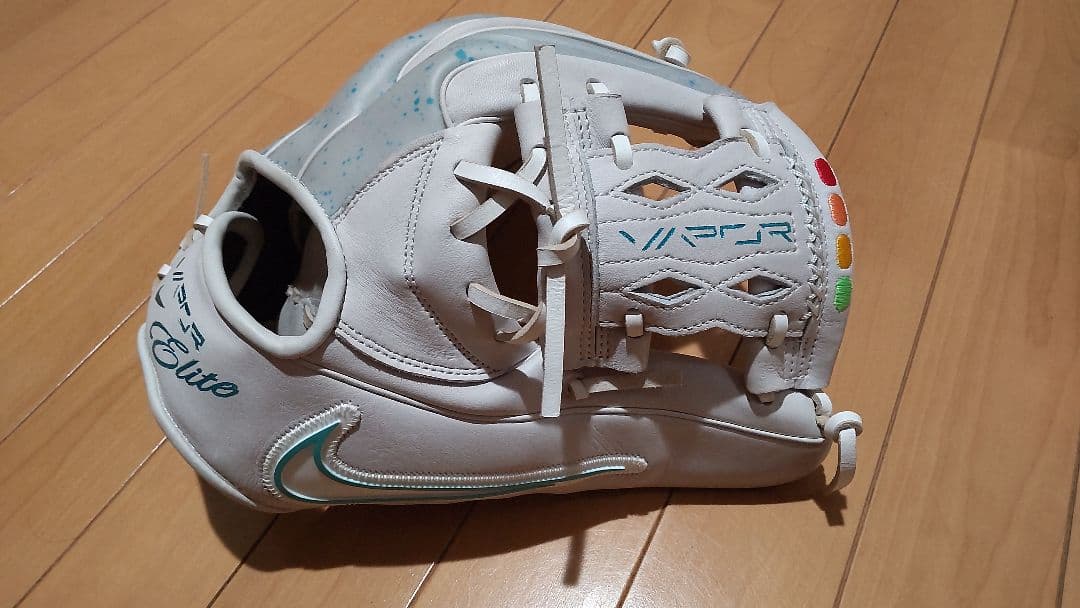 日本未発売 NIKE ナイキ ヴェイパーエリート 軟式 グローブ 内野
