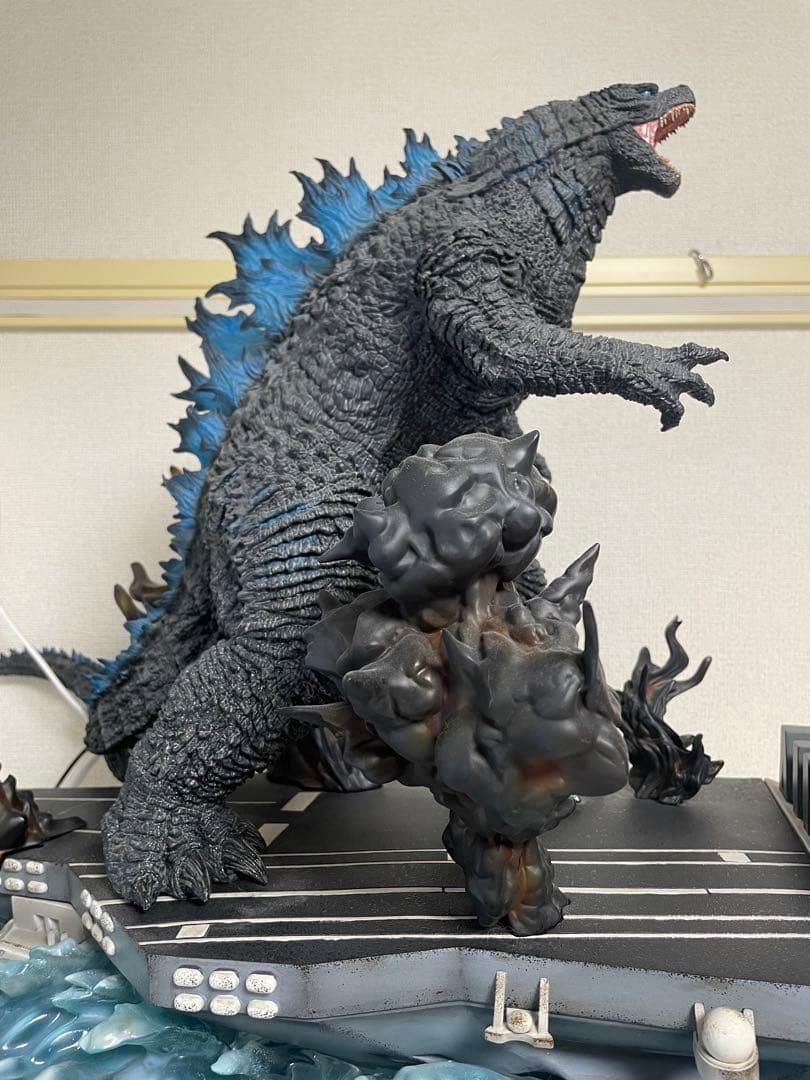 半額以下 ゴジラ2021 ワンダーフィギュア スタースペース 一部破損 外箱なし