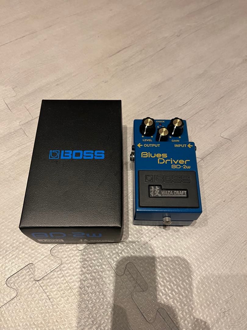 BOSS Blues D BD-2W 箱付き　保証書付き
