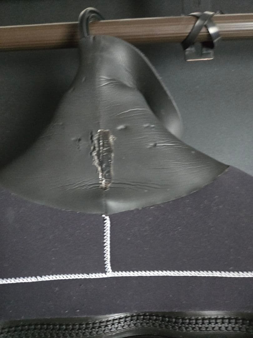 ビラボン　3mm ドライスーツ