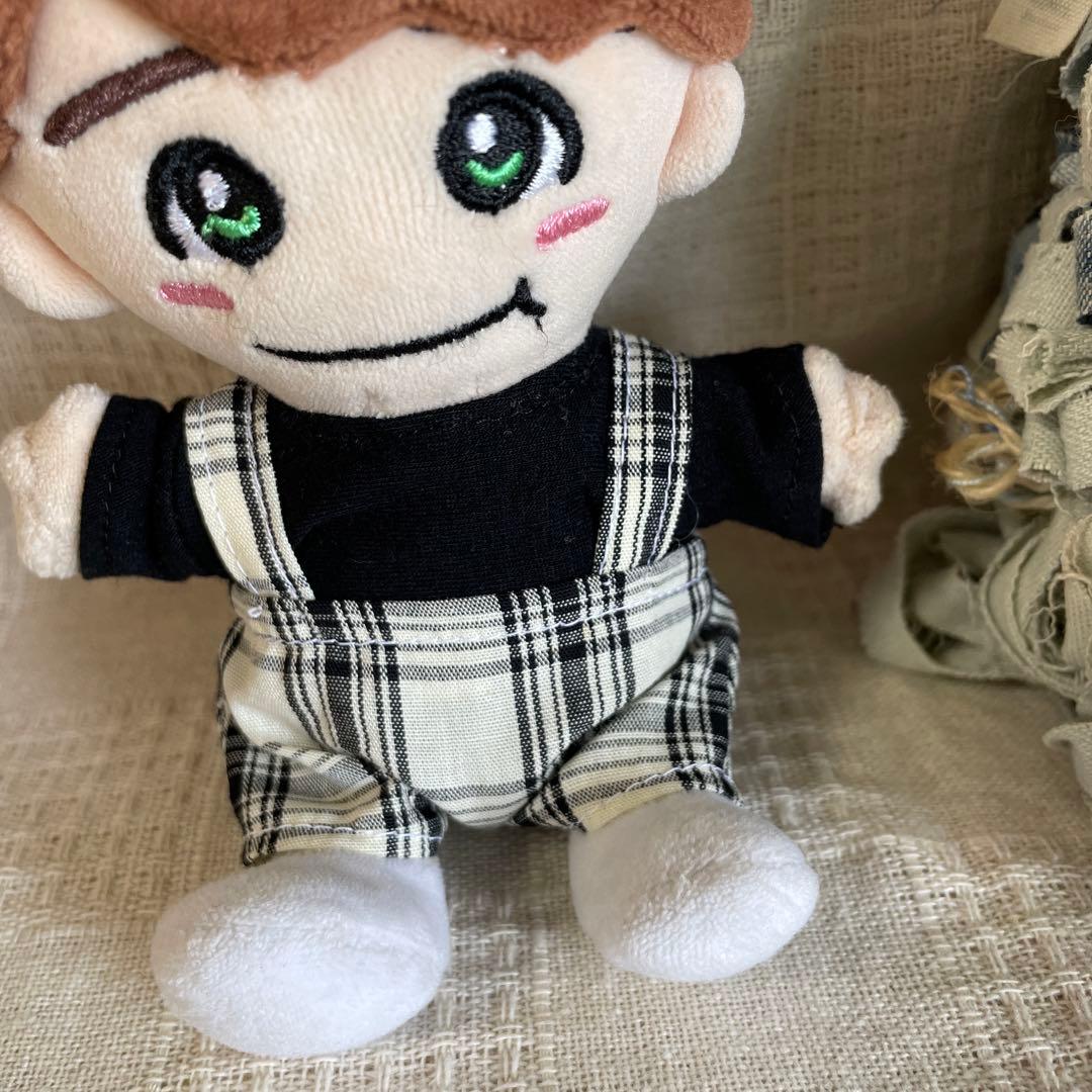 1632 ちびぬいちゃんのTシャツ＆吊りズボン