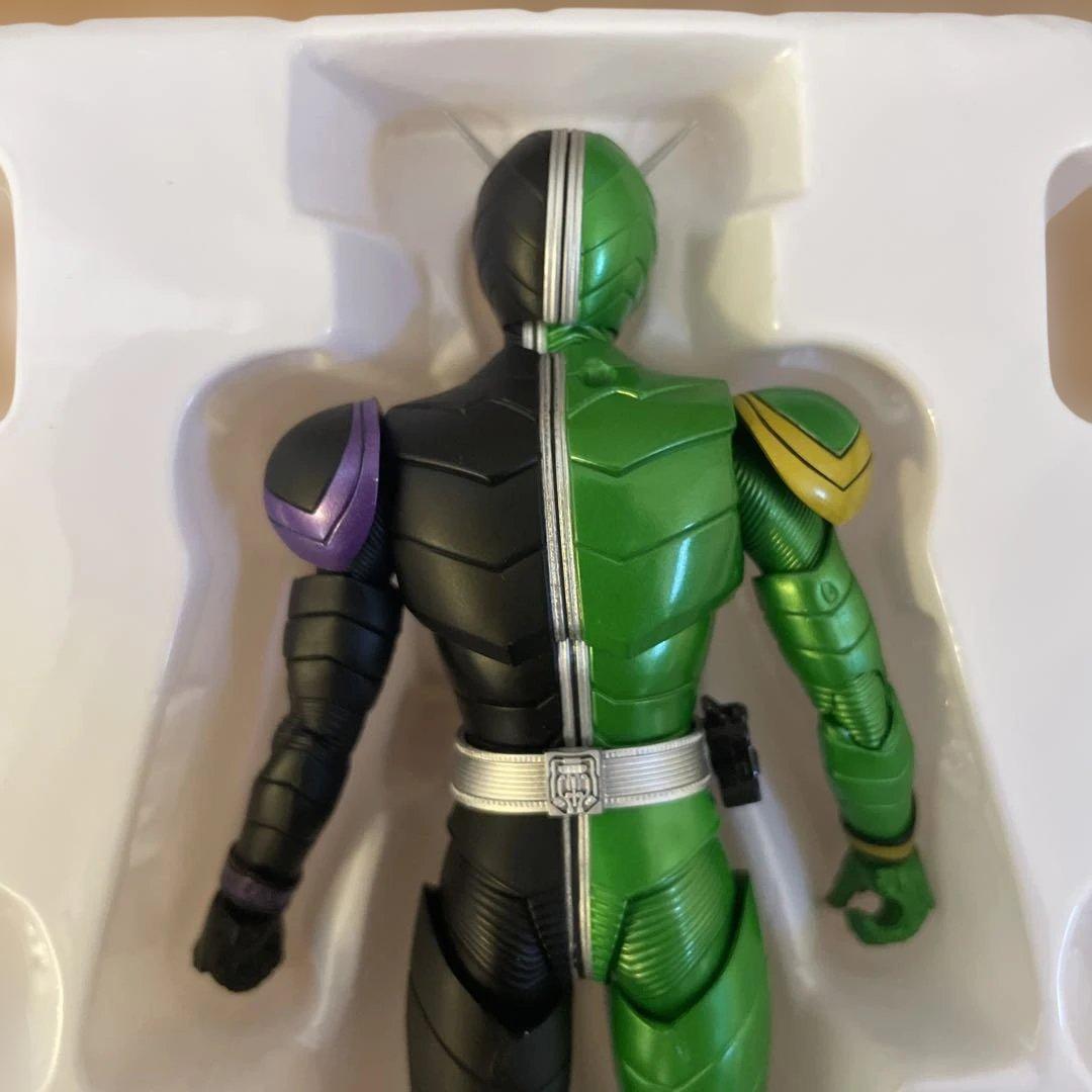 【注意有】SH Figuarts 真骨頂 仮面ライダーW サイクロンジョーカー