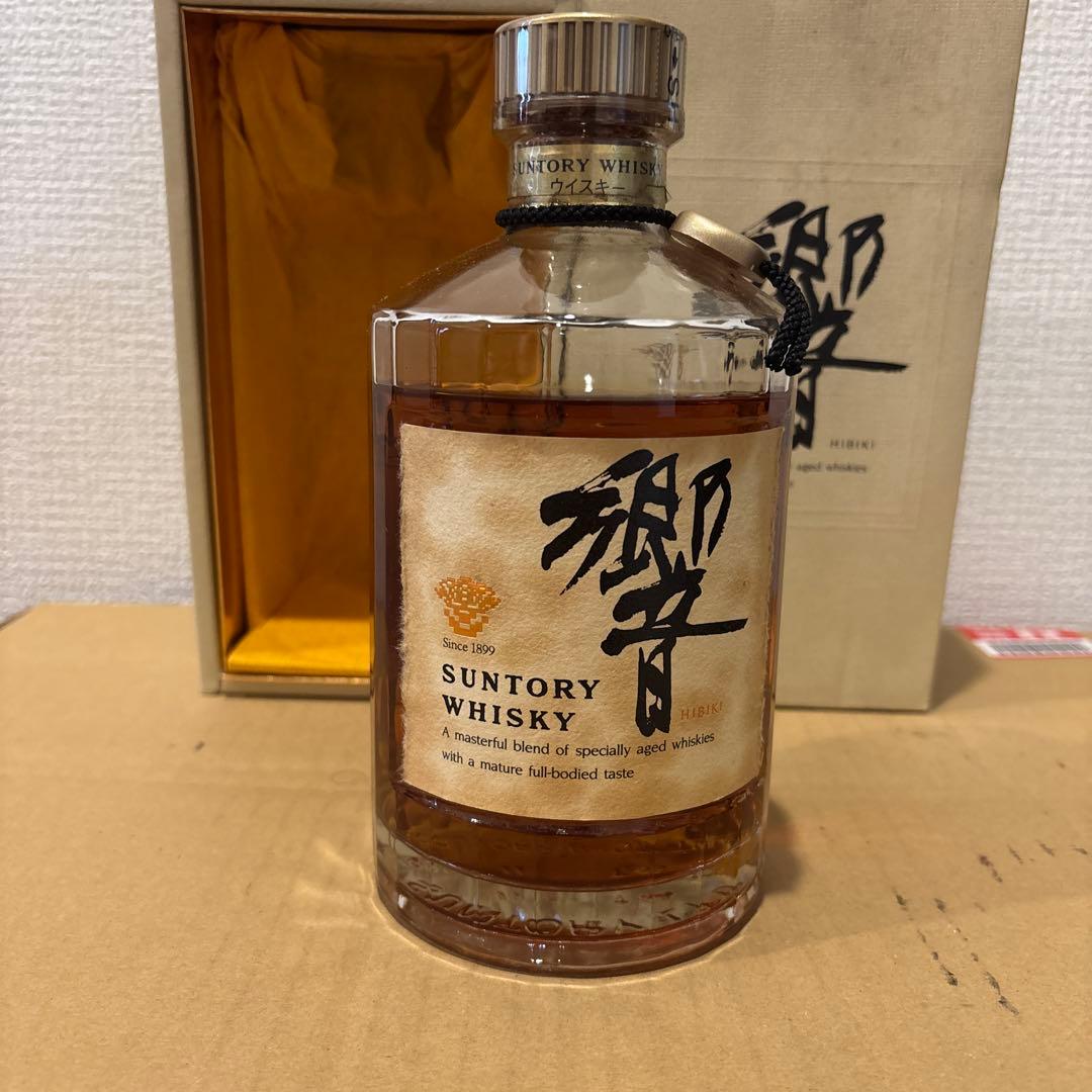 サントリーウイスキー響　裏ゴールドラベル　箱付き　未開封（8）