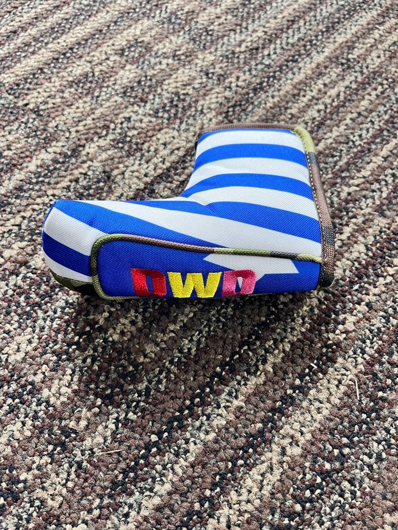 ダンスウィズドラゴン 迷彩柄キャディバッグ