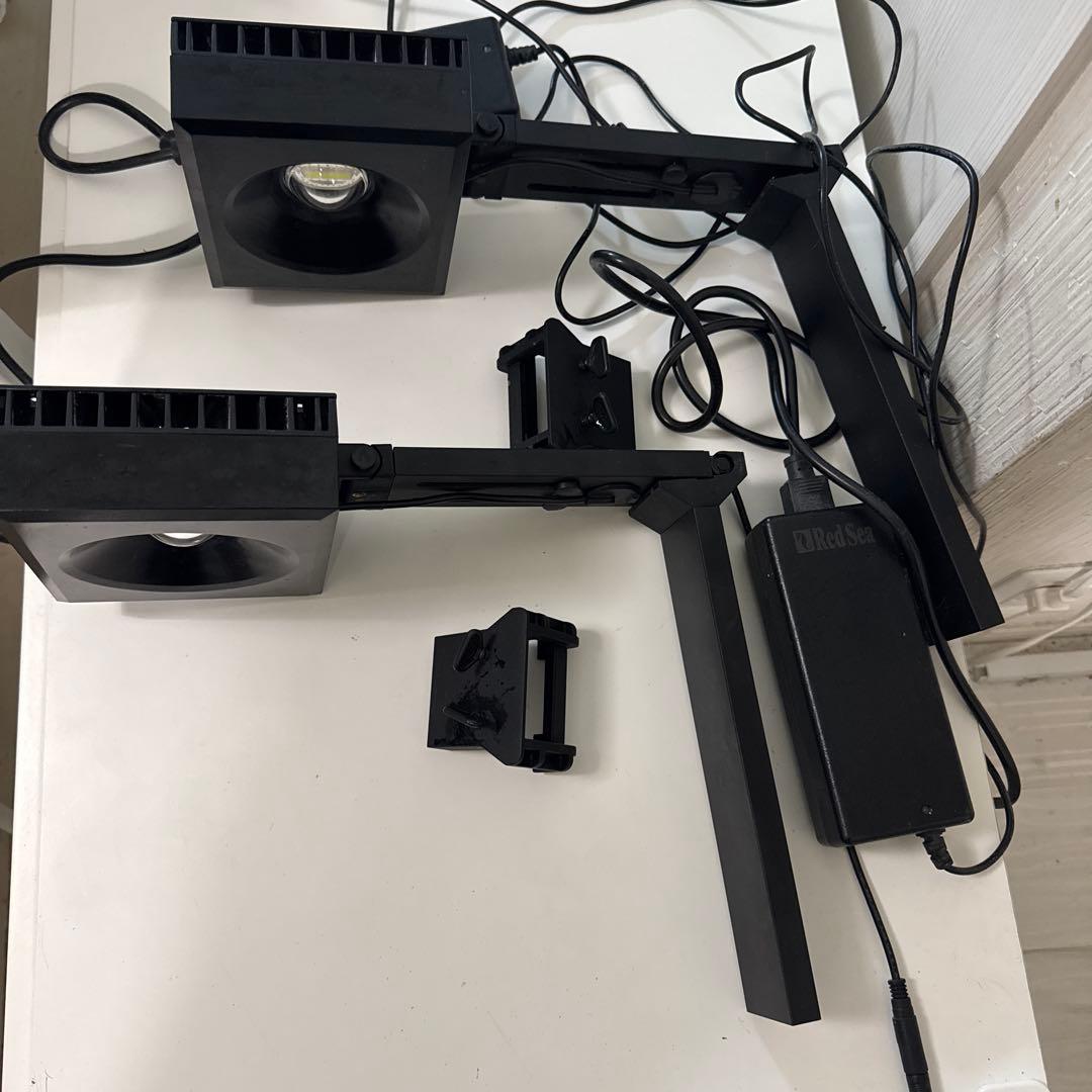 ReefLED 90 2個セット　レッドシー 　アーム付きになります！！
