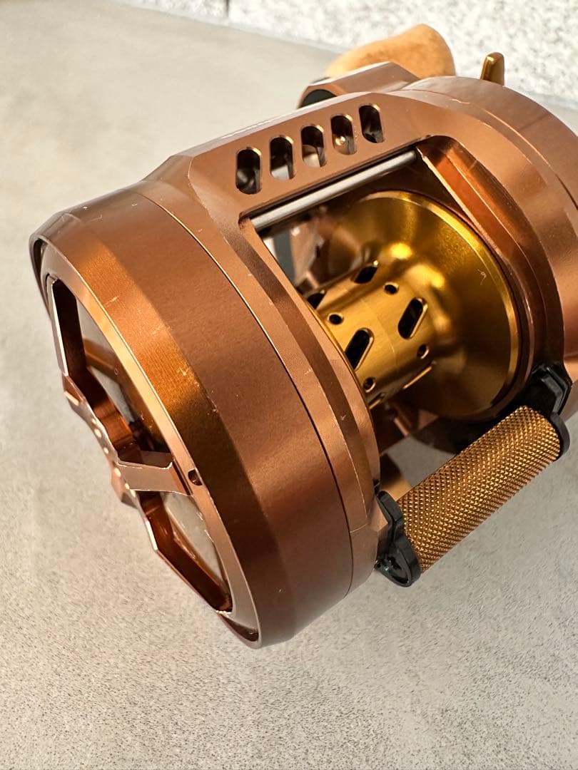 メガバス LIN10C RH Zircona Meteor