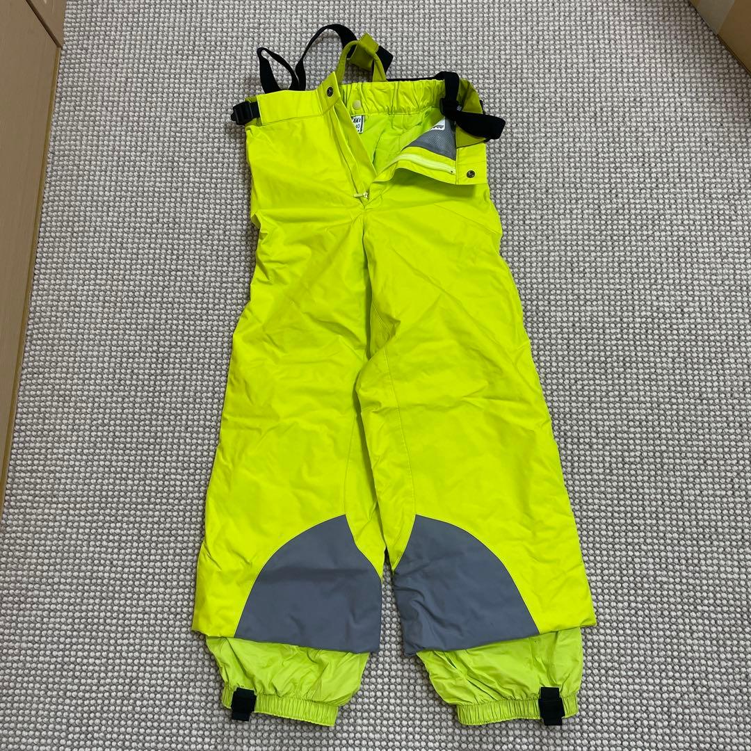 美品 モンベル 子供用 スキーウェア セット　上130 下140記名なし