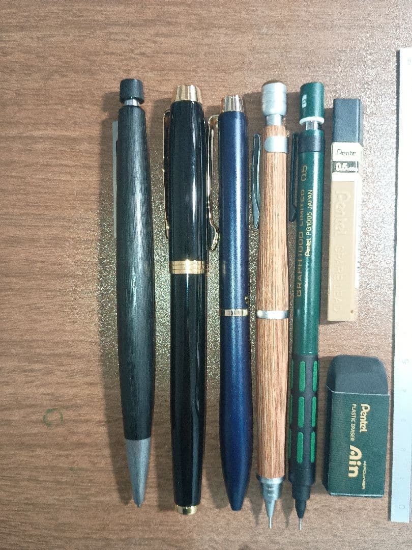 文房具　　シャーペン　ボールペン　筆箱　まとめ売り