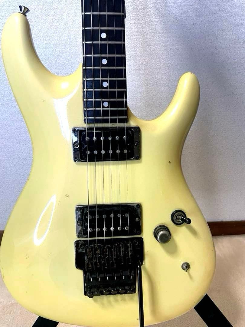 ハ*ー様 Ibanez エレキギター クリーム色 ハムバッカー