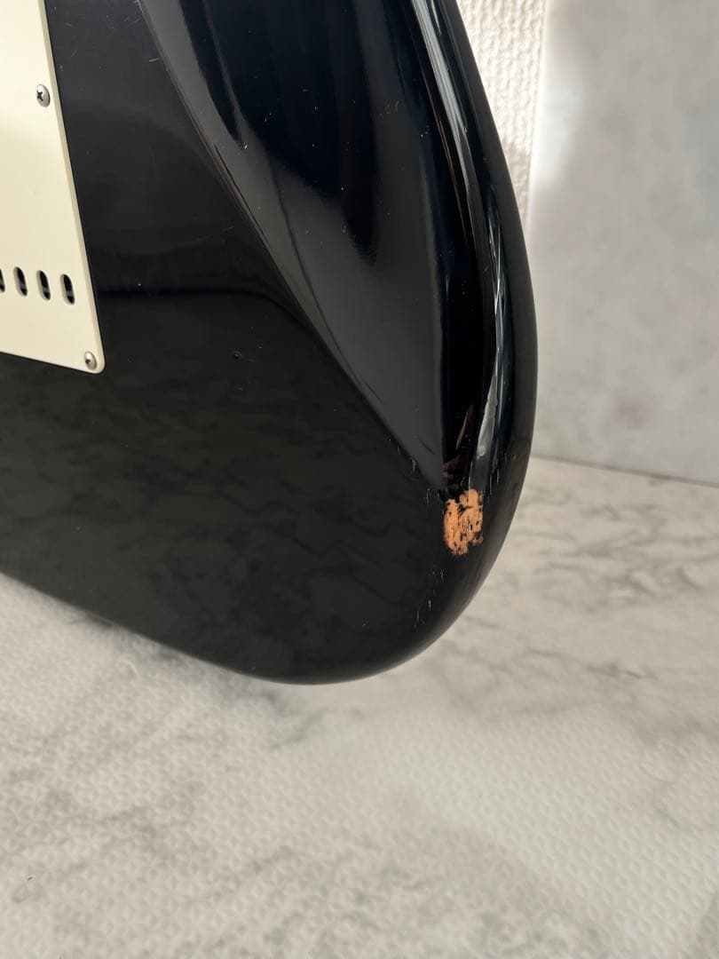 Fender Japan Stratocaster ブラック 簡易ケース付き