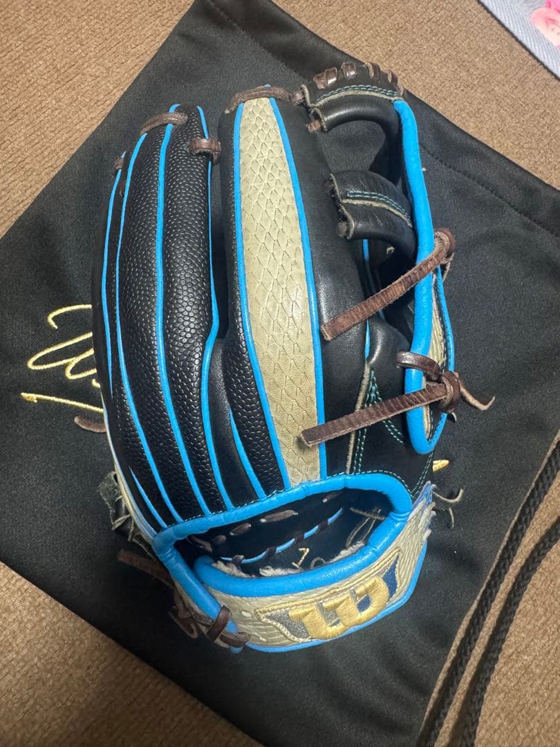 Wilson 軟式外野手用