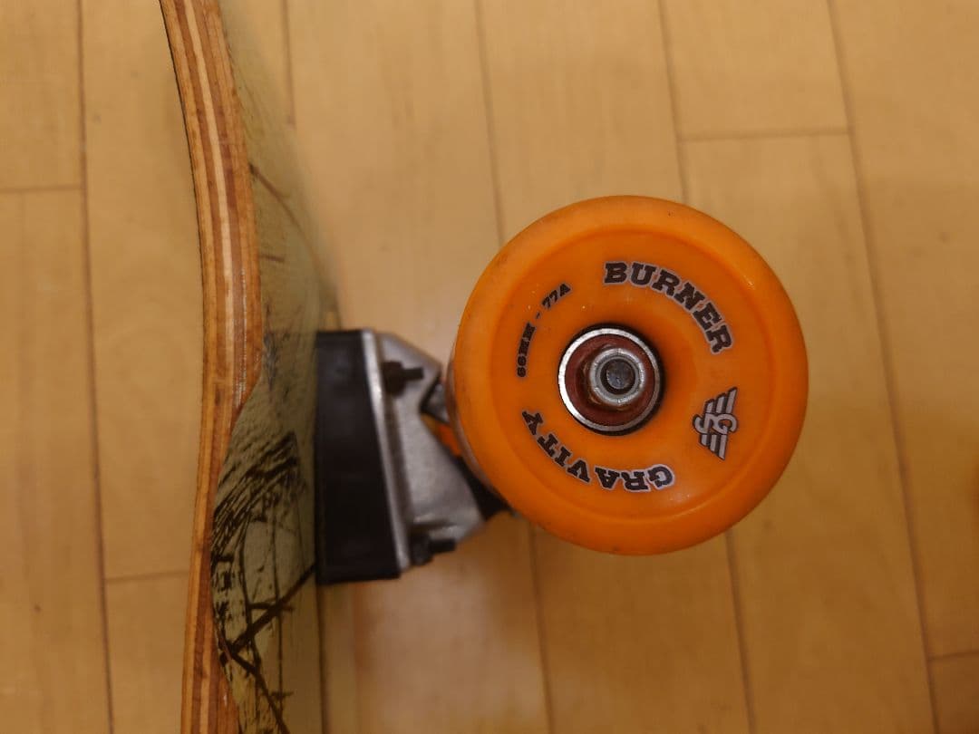 Gravity 102cmコンプリートスケートボード