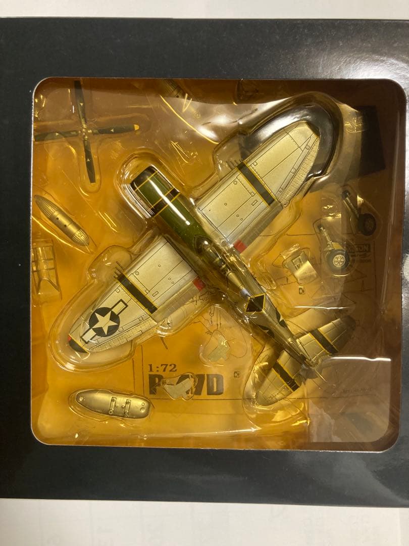 航空機・ヘリコプター WARBIRDS SERIES DRAGONWINGS DIECAST