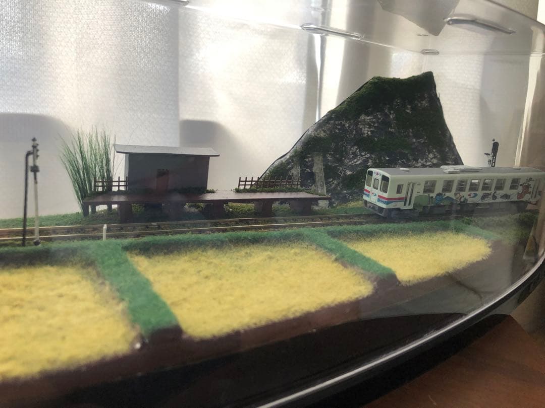 車両付き鉄道ジオラマ1 (田舎の終着駅)