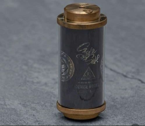 DEVISE WORKS 38BI RICH と38BI CATCHのセット　①