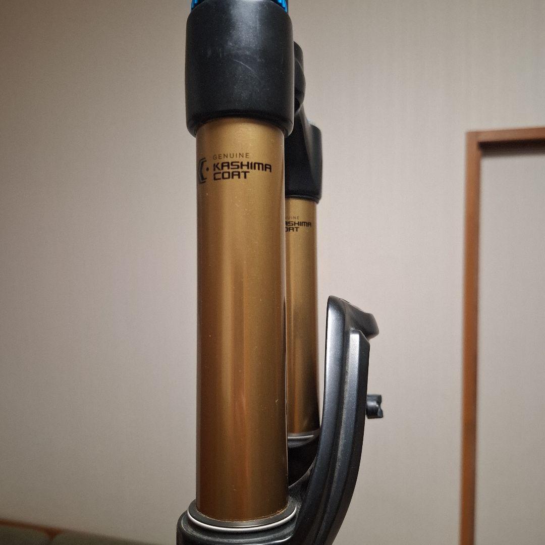 FOXフロントサスペンションフォーク