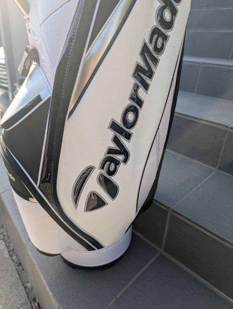 テーラーメイドキャディバック