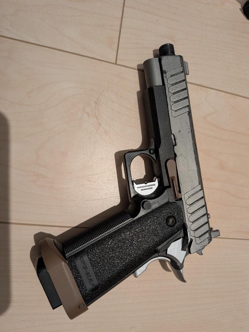 余り物のハイキャパ