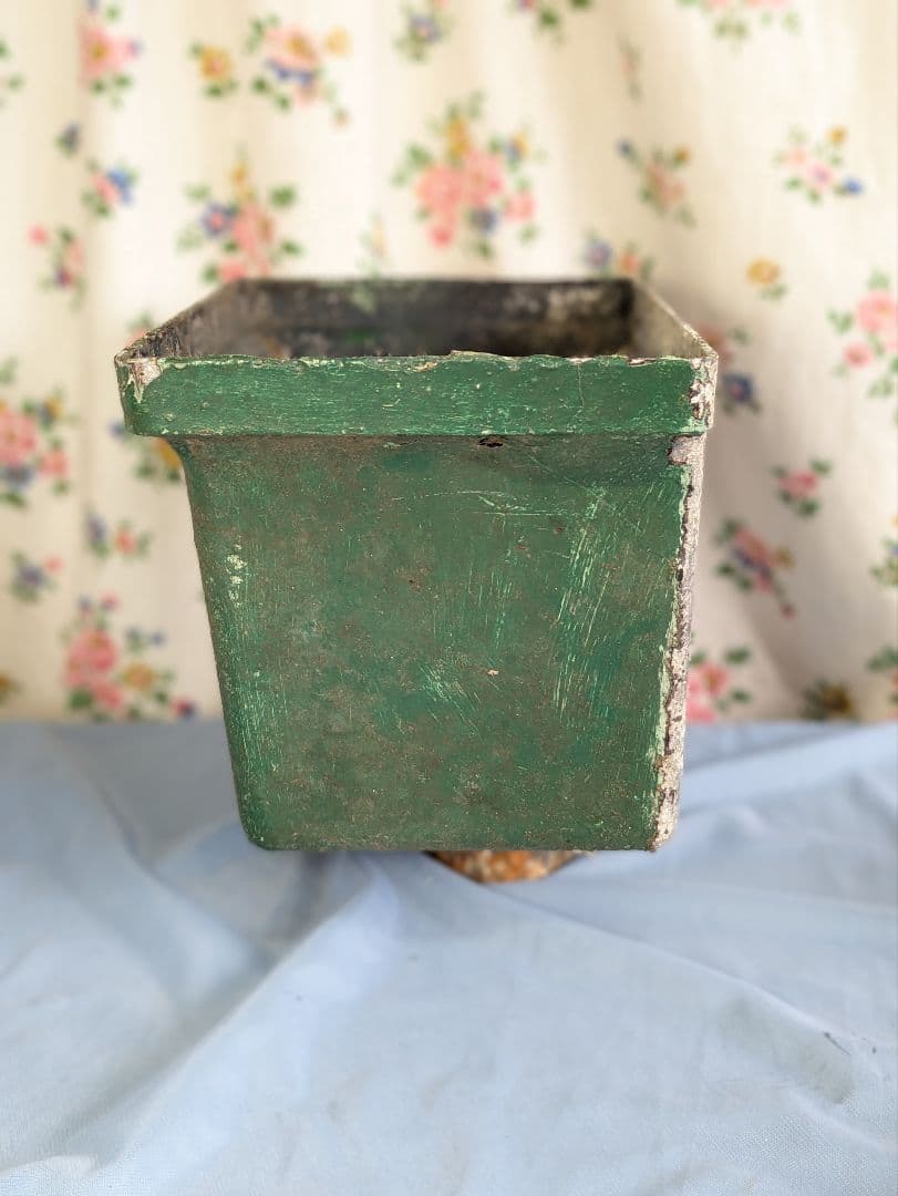 イギリス アンティーク アルミ製 壁掛けプランター 植木鉢 ドレインホッパー