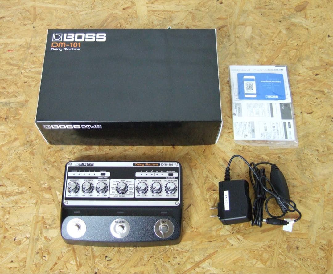 BOSS DM-101 Delay Machine アナログディレイ