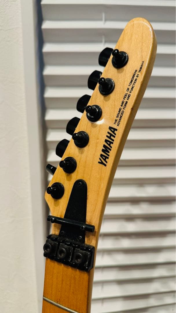 YAMAHA MG-MⅡG MG-M2G エレキギター B’z 松本孝弘 ネオン