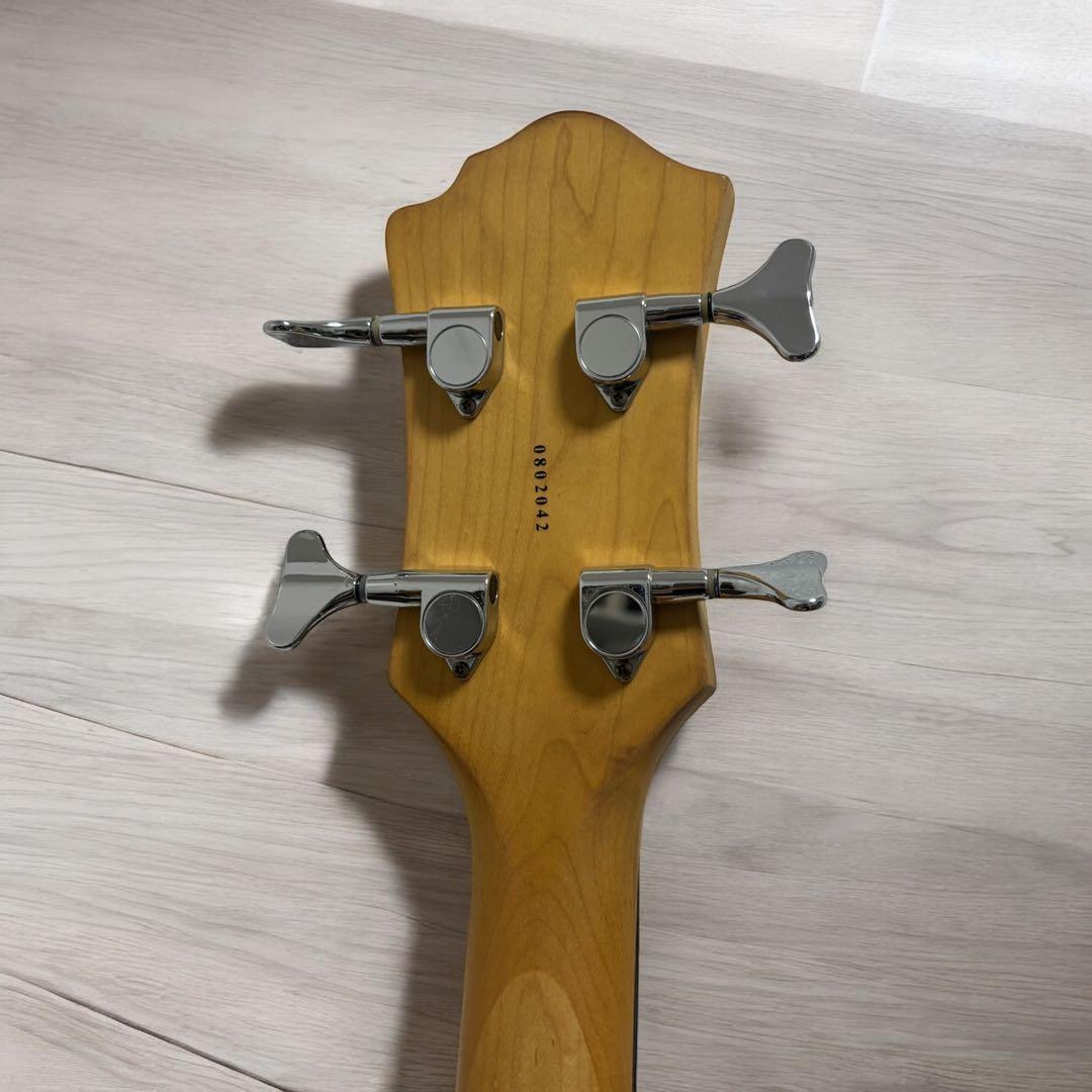 B.C. RICH MOCKING BIRD ピンクベース