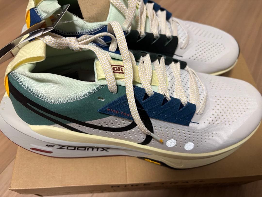 新品 NIKE ZEGAMA TRAIL 2 29cm ナイキ トレイル
