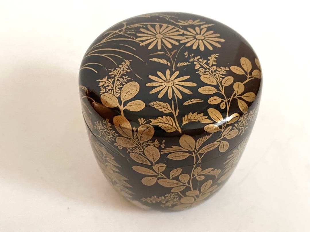 骨董　アンティーク　蒔絵　菊　萩　花文様　棗　箱なし　古蒔絵　時代蒔絵　秋草