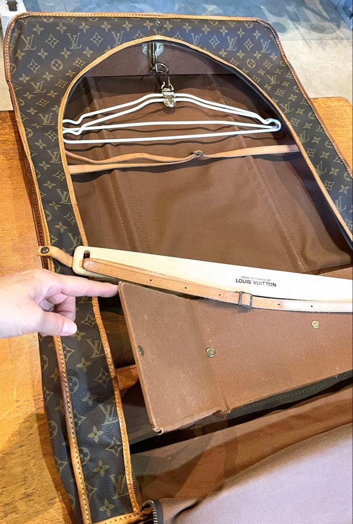 LOUIS VUITTON Vintageモノグラム・ガーメントバッグ