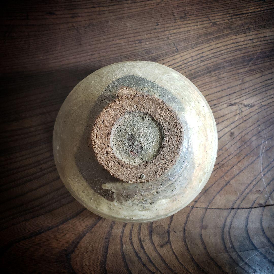 茶碗　抹茶茶碗　茶器　黄瀬戸　茶の湯　茶道具　訳あり　縁欠け