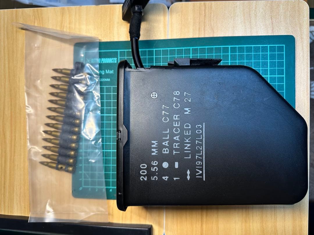 VFC M249 GBBR Ammo Box型ガスタンクセット